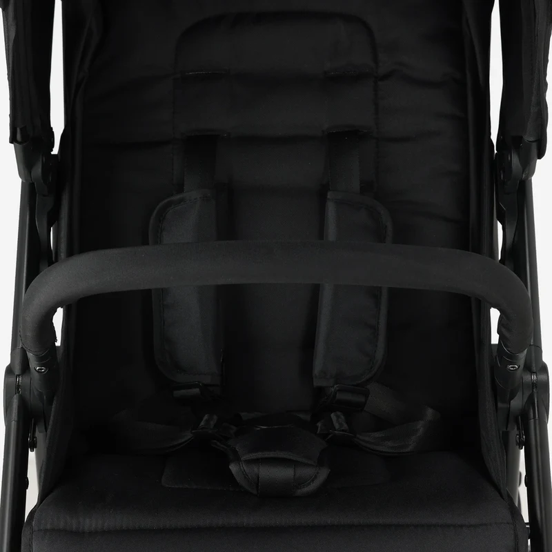 Maxi-Kinderwagen Schwarz