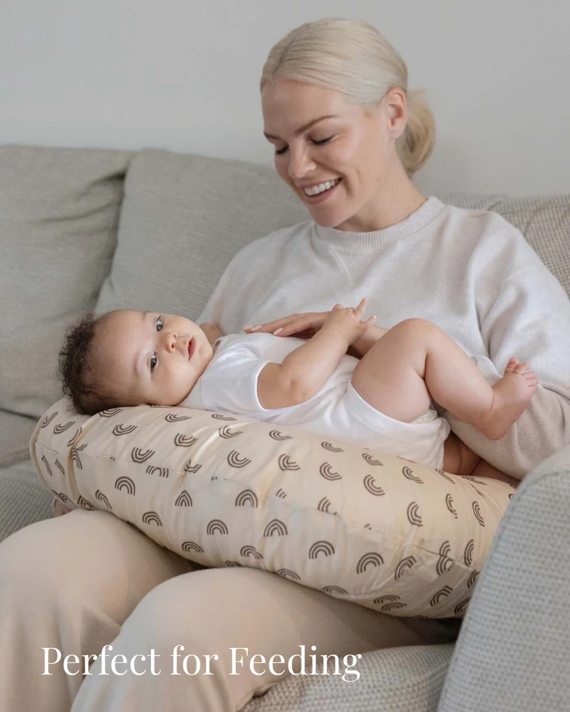 BABYGO® Regenbogen-Stillkissen