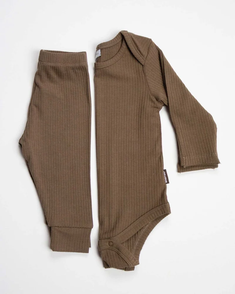 BABYGO® Mocha Langer Rippstrick-Body & Leggings