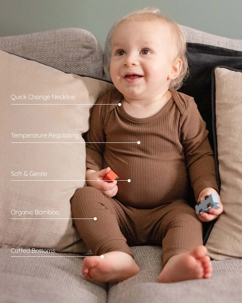 BABYGO® Mocha Langer Rippstrick-Body & Leggings