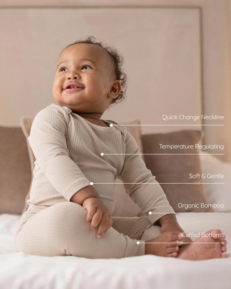 BABYGO® Haferflockenfarbener, langer Rippstrick-Body & Leggings
