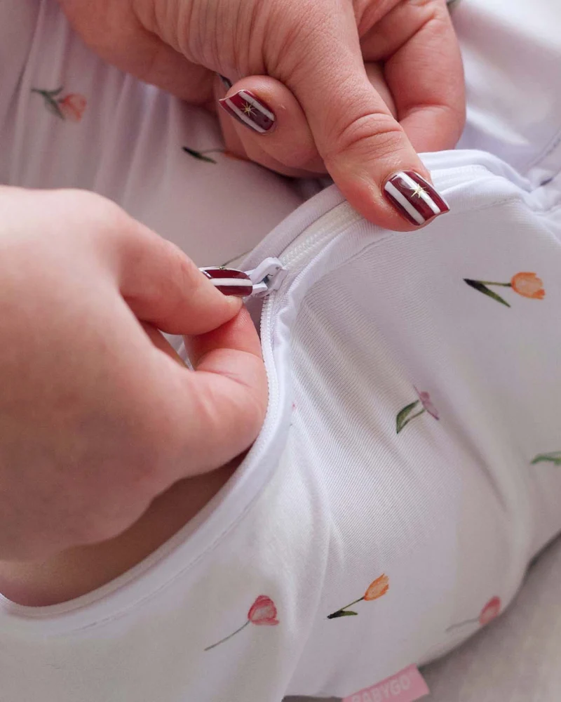 BABYGO® Tulip Zip Schlafanzug