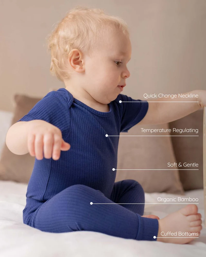BABYGO® Marineblauer, kurzer Rippstrick-Body und Leggings