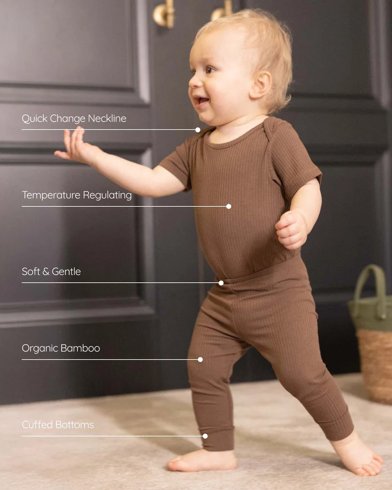 BABYGO® Mocha Kurzer Rippstrick-Body & Leggings