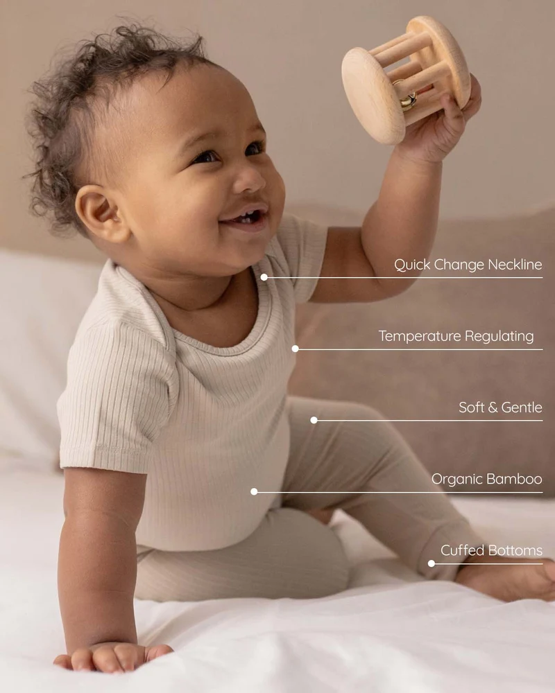 BABYGO® Haferflockenfarbener, kurz gerippter Body & Leggings