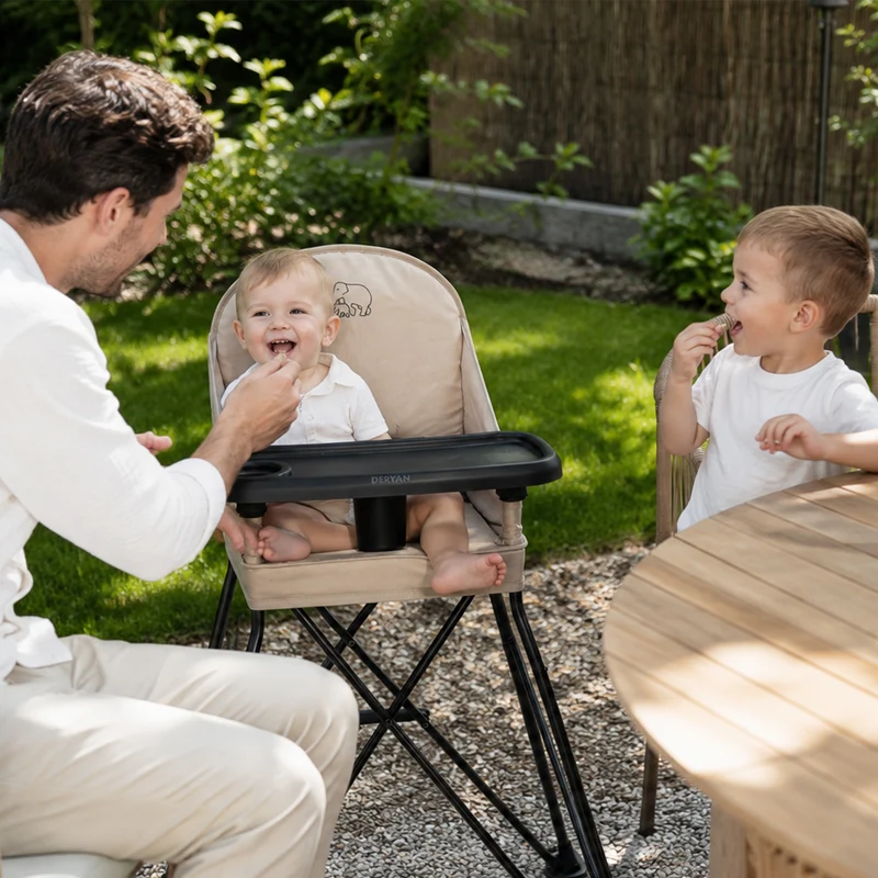 Pop 'N Sit – zusammenklappbarer Kinderstuhl mit Tragetasche – Nougat