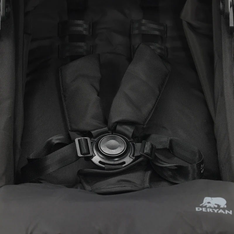 Bobbie Regenschirm-Kinderwagen bis 22 kg – Weißer Rahmen/Schwarz