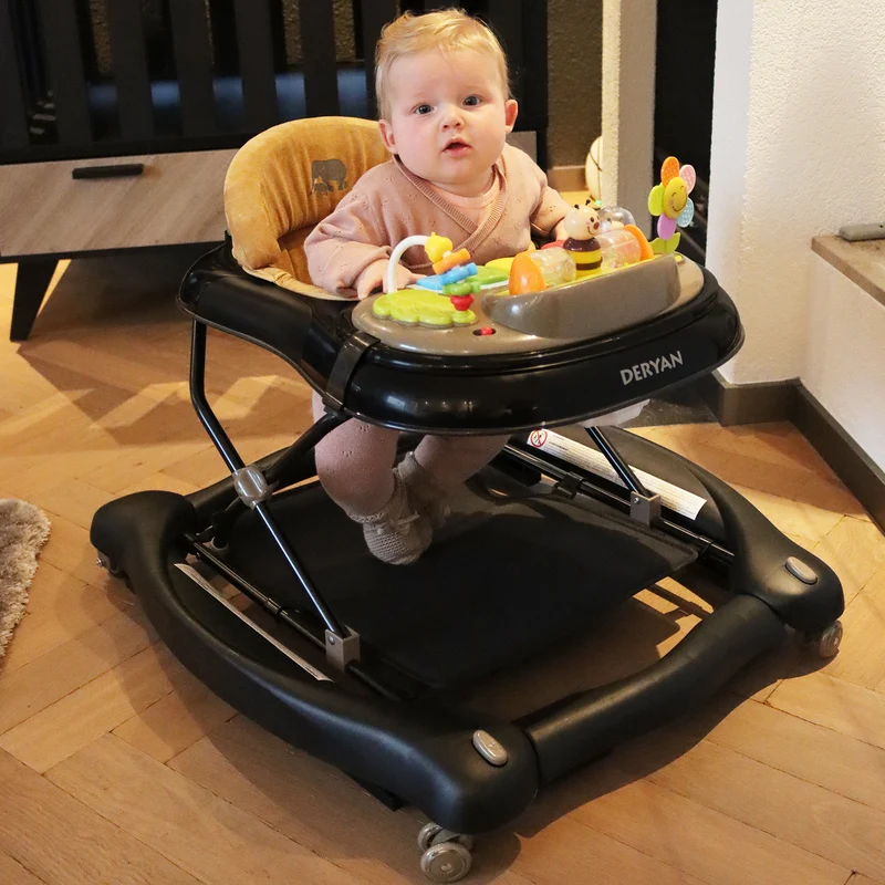 Deryan Luxuriöser 4-in-1-Kinderwagen - Schaukelfunktion - Inklusive Spielset und Tablett - faltbar - Schwarz & Nougat