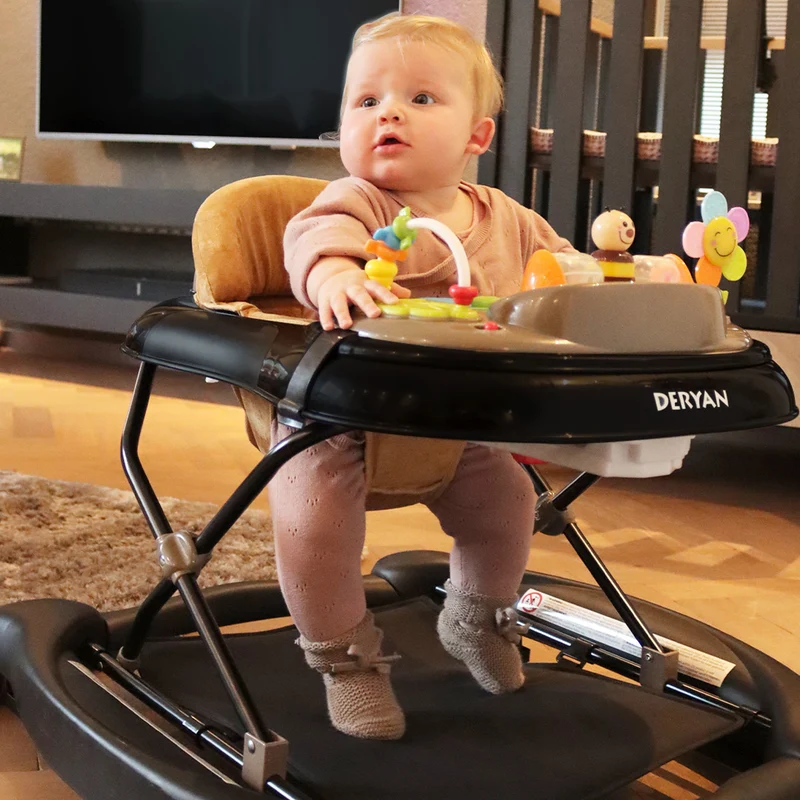 Deryan Luxuriöser 4-in-1-Kinderwagen - Schaukelfunktion - Inklusive Spielset und Tablett - faltbar - Schwarz & Nougat