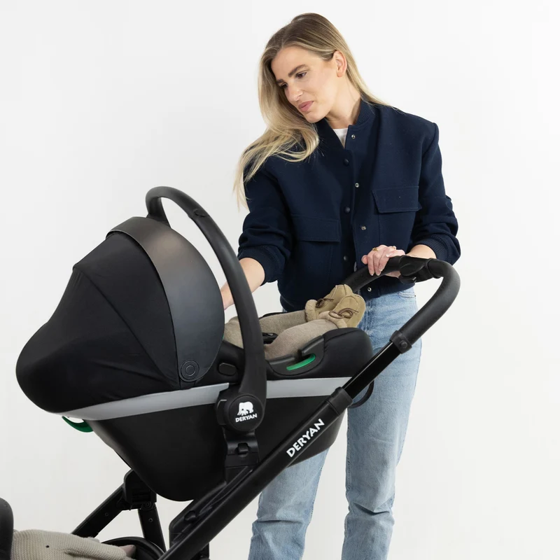 Deryan i-Size-Autokindersitz – Schwarz – Ab der Geburt – Isofix-Autokindersitz 0+