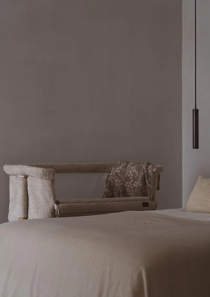 Beistellbett 'Side by Side' Natural Bouclé Sheep 84 x 50 cm