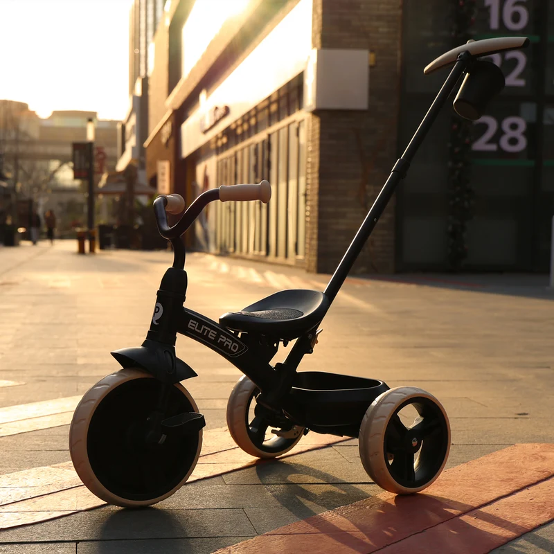 QPlay Elite Pro Luxe Driewieler met duwstang - Zwart