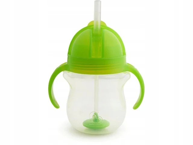 MUNCHKIN Tip&Sip kubek niekapek 6msc+ 207ml obciążona słomka