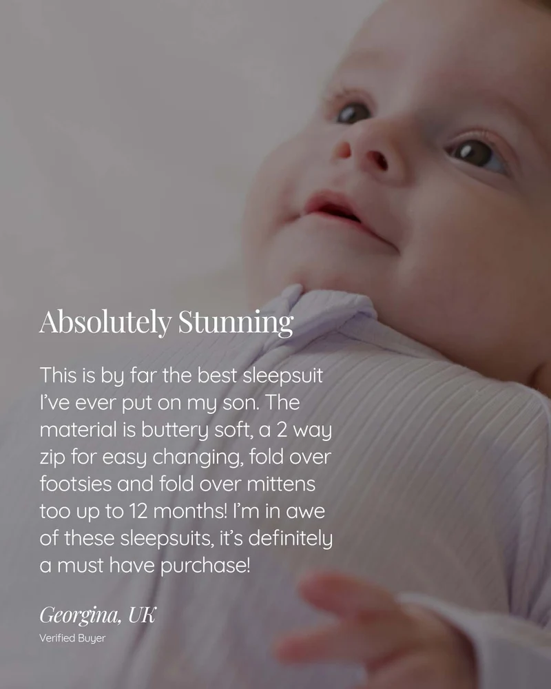 BABYGO® Weißer gerippter Schlafanzug mit Reißverschluss