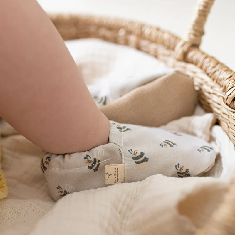 Cosy Roots - Vegan Shoes - Bumble Bees