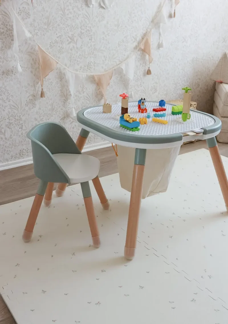 Spieltisch & Stühle Set Pastell Grün