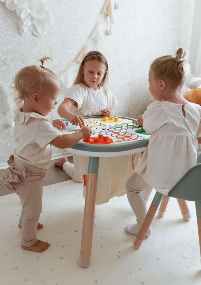 Spieltisch & Stühle Set Pastell Grün
