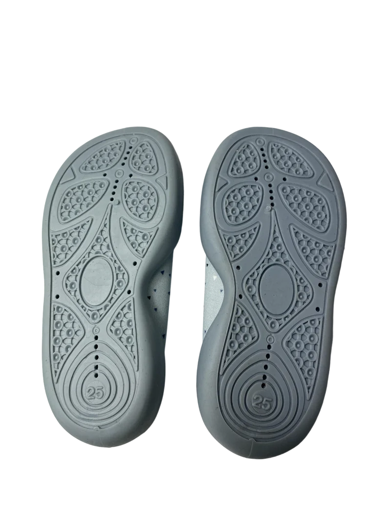 Hellblaue Badeschuhe Sofie Schnoor 25 Schuhgröße