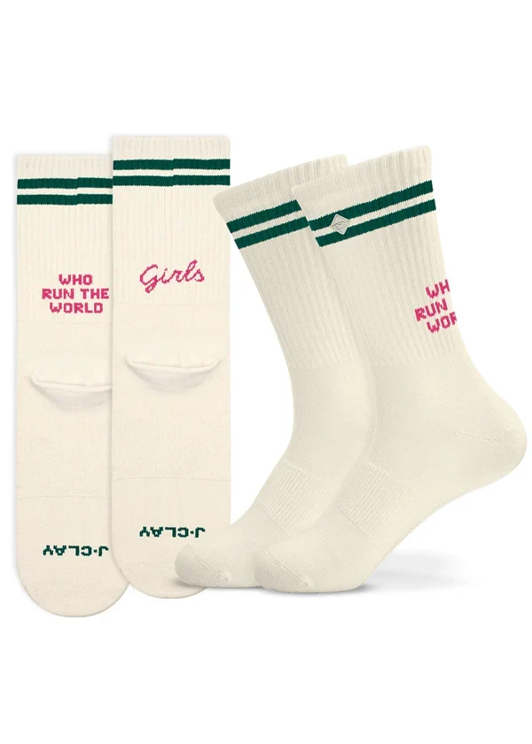 "Who run the world?" - beige Tennissocken von J. Clay für Frauen und Männer