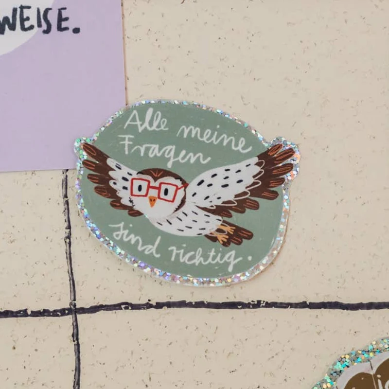 Eulen-Glitzersticker "Alle meine Fragen sind richtig" von Liesels Wicht