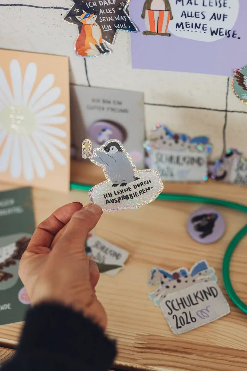 Pinguin-Glitzersticker "Ich lerne durch Ausprobieren" von Liesels Wicht