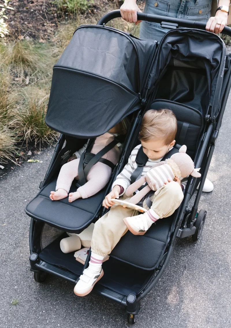 Geschwisterbuggy 'Minu Duo' Jake