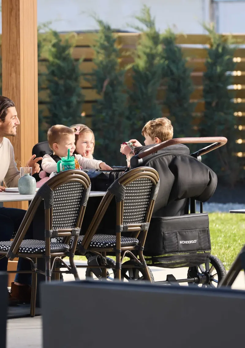 W4 Luxe Pro Kinderwagen 4-Sitzer Sandy Beige