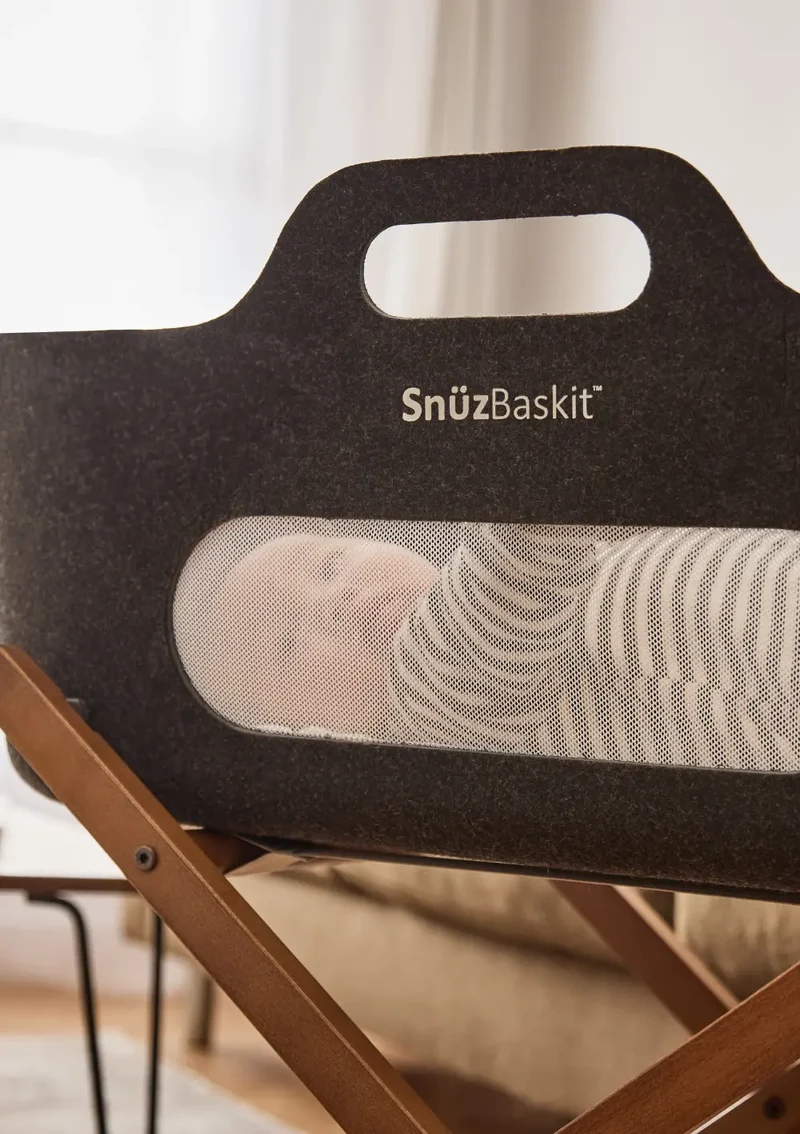 Moseskorb inkl. Ständer 'SnüzBaskit' Graphite / Walnuss