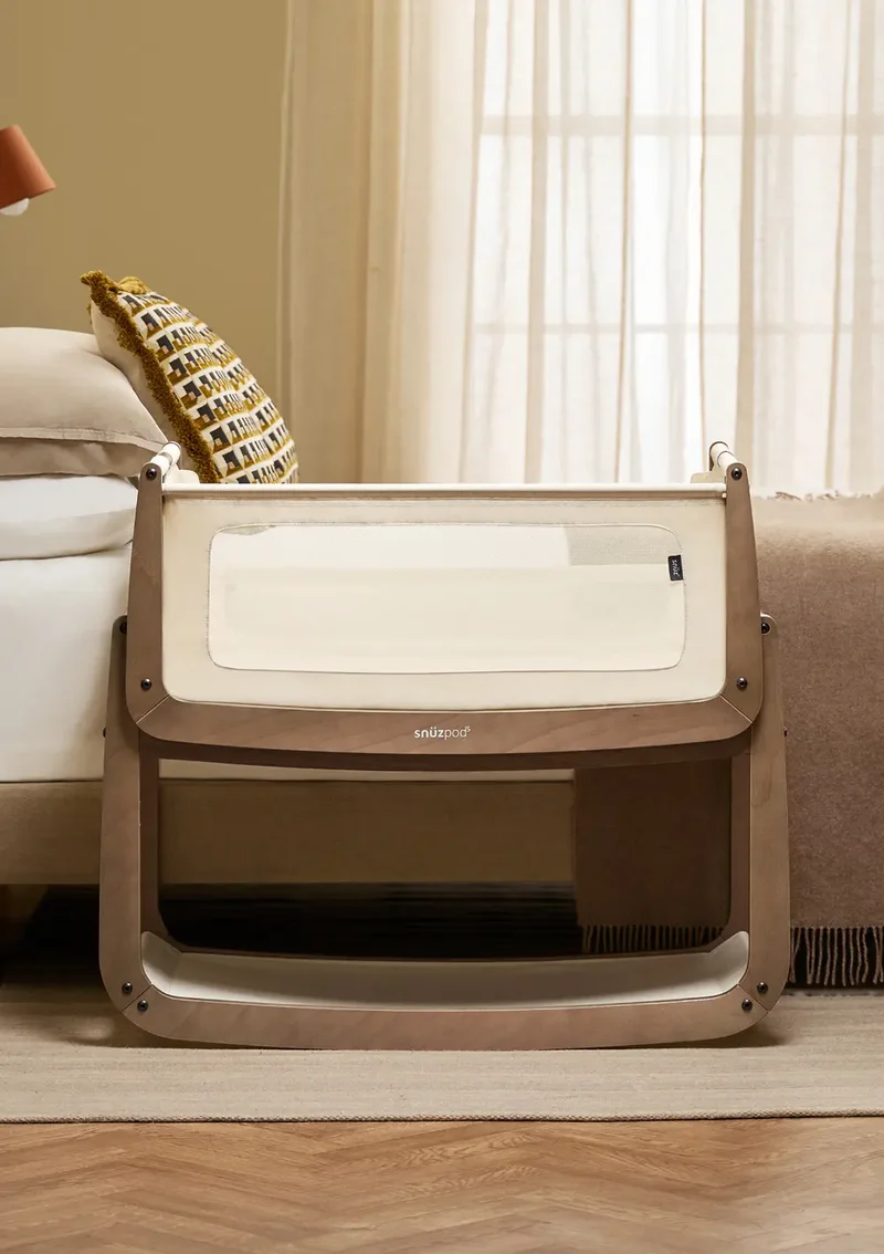 Beistellbett 'SnüzPod 5' Walnuss
