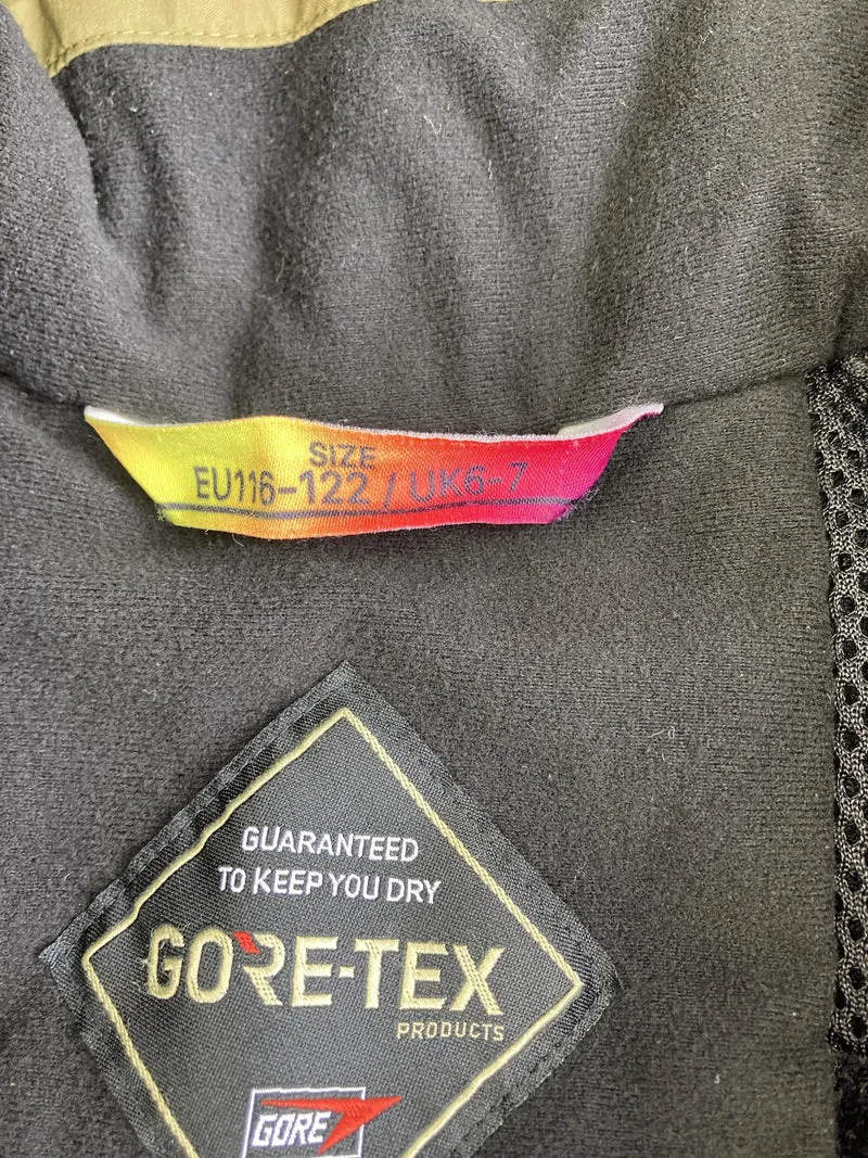 GORE-TEX® Active Outdoor 2L Insulate JKT Jacke Größe 116