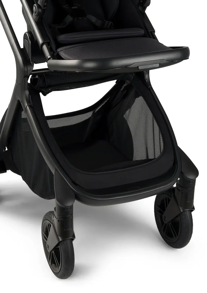 Sportwagen 'DEMI icon' Caviar