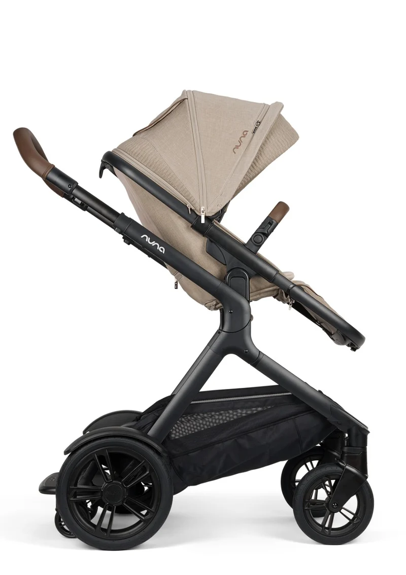 Kinderwagen-Set 'DEMI next' (inkl. Rider Board) Cosmopolitan