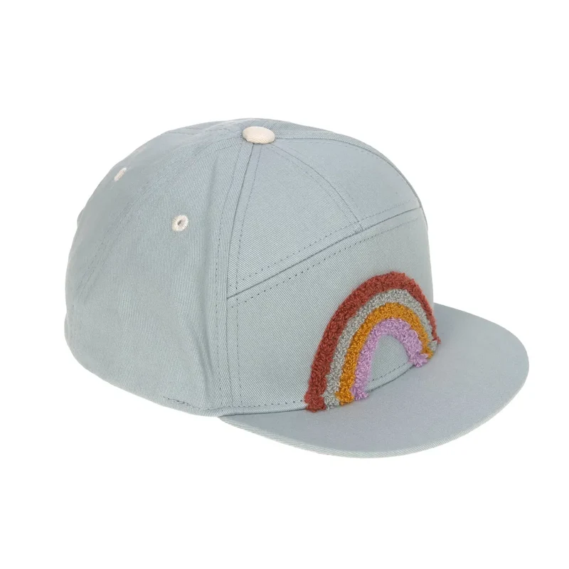 Hellblaue Kappe "Rainbow" mit Regenbogen-Motiv von Lässig