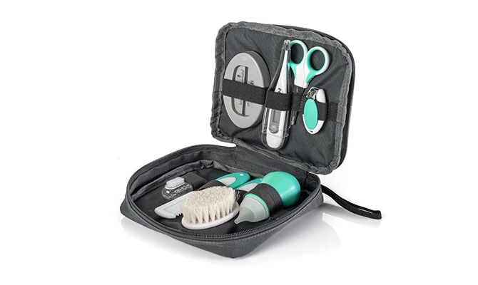 Reer Baby Pflegeset Babybürste, Kamm, Feile, Nagelschere und Clips