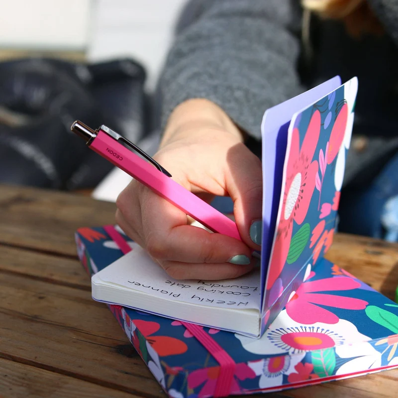 Wertiger Kugelschreiber "Matt Neon Pink" von CEDON