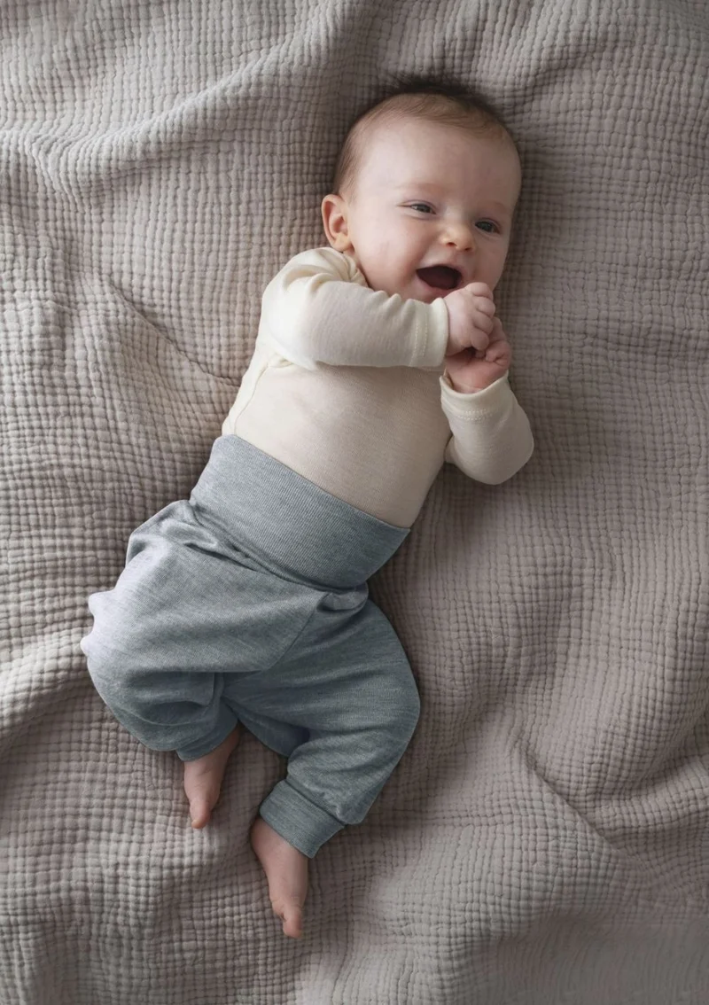 Wolle/Seide Baby-Hose mit Nabelbund Hellgrau melange