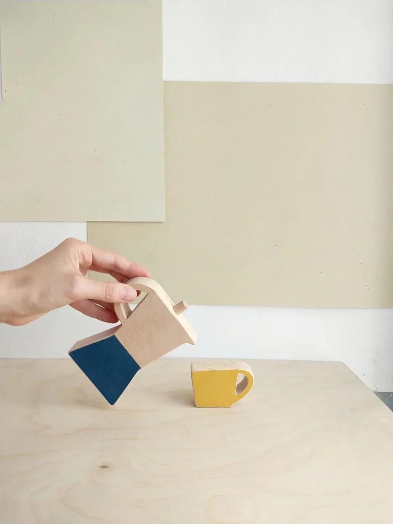 The Wandering Workshop In the kitchen pretend play set