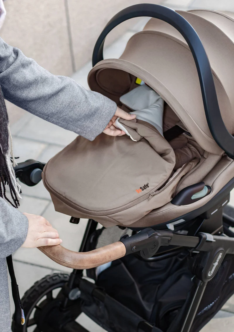 Wind & Weather Cover für Babyschale 'Go Beyond' Black