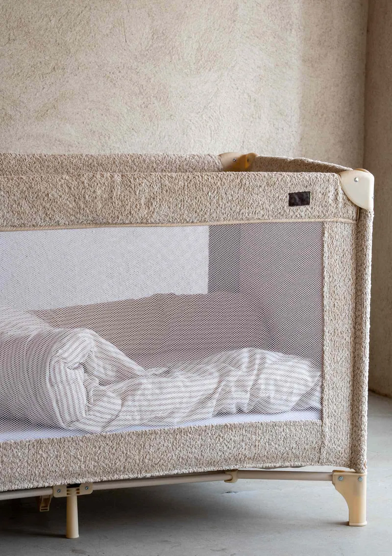 Reisebett Bouclé Sheep 120x 60 cm
