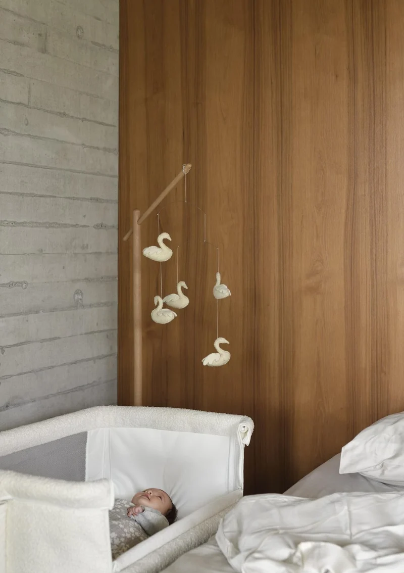 Beistellbett 'Side by Side' Natural Bouclé Cream 84 x 50 cm