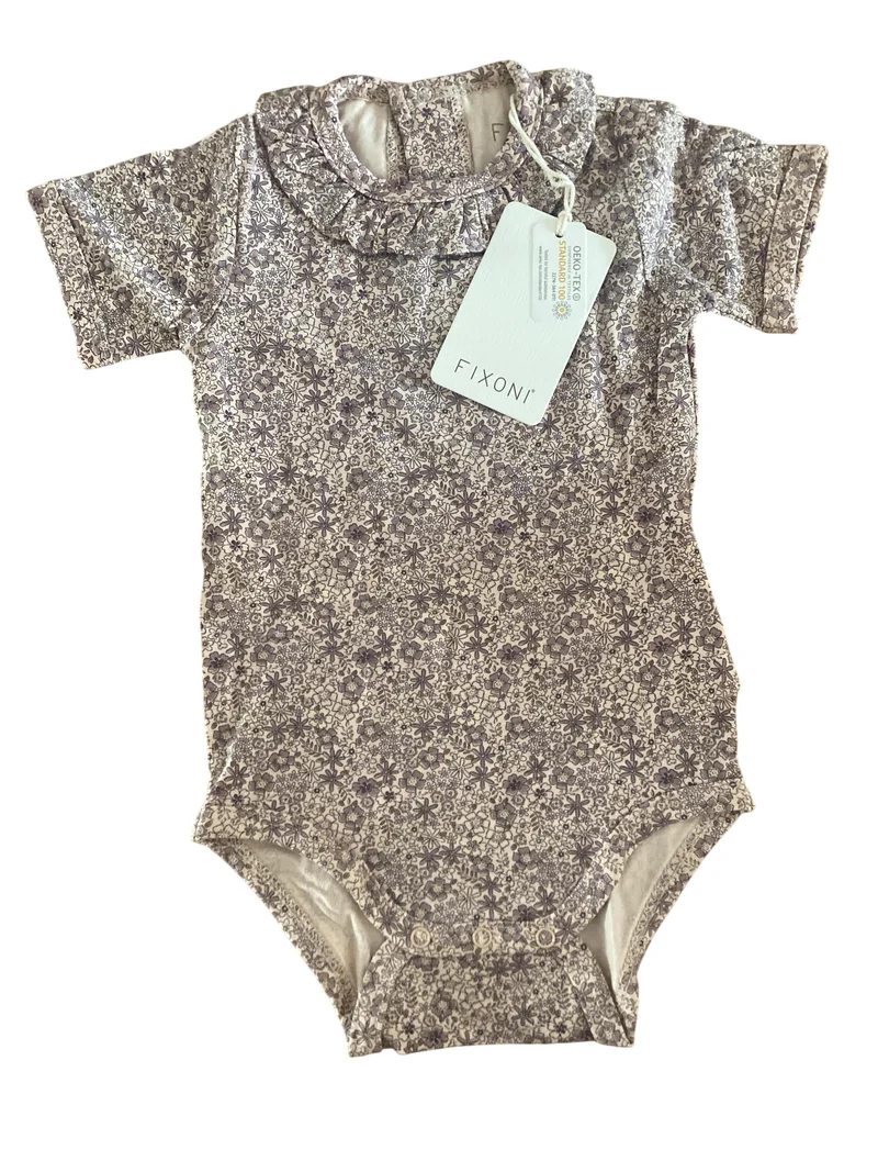 Fixoni Body mit Blumen und süßen Kragen 62 | 03m