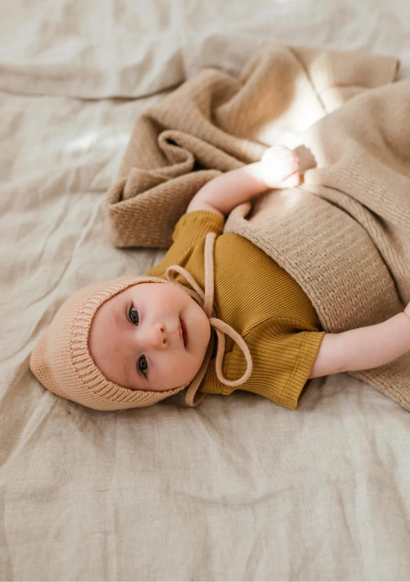 Merino Bonnet 'Dolly' Apricot