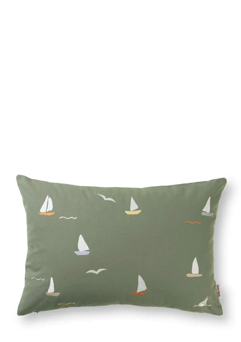 Besticktes Kissen 'Cinna' Sailboats