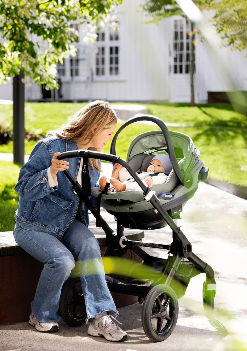 Babyschale 'Go Beyond2' Meadow Green SoftBreeze