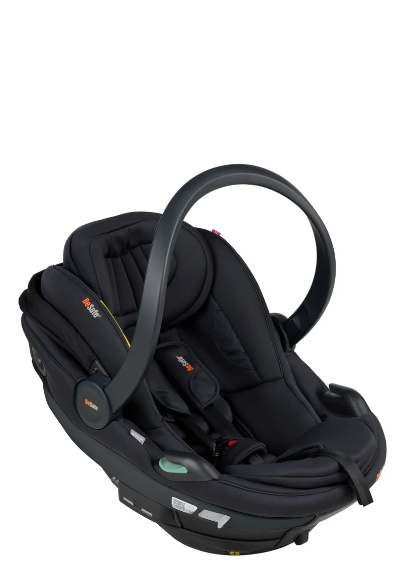 Babyschale 'Go Beyond2' Black SoftBreeze