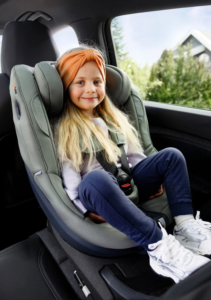 Kindersitz 'Beyond2 360' Black SoftBreeze