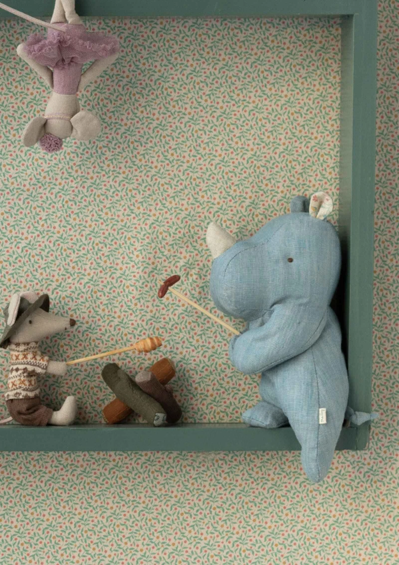 Stofftier 'Safari-Friends' Nashorn blau/sand klein