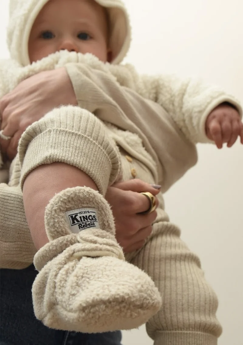 Baby Booties Teddy Beige