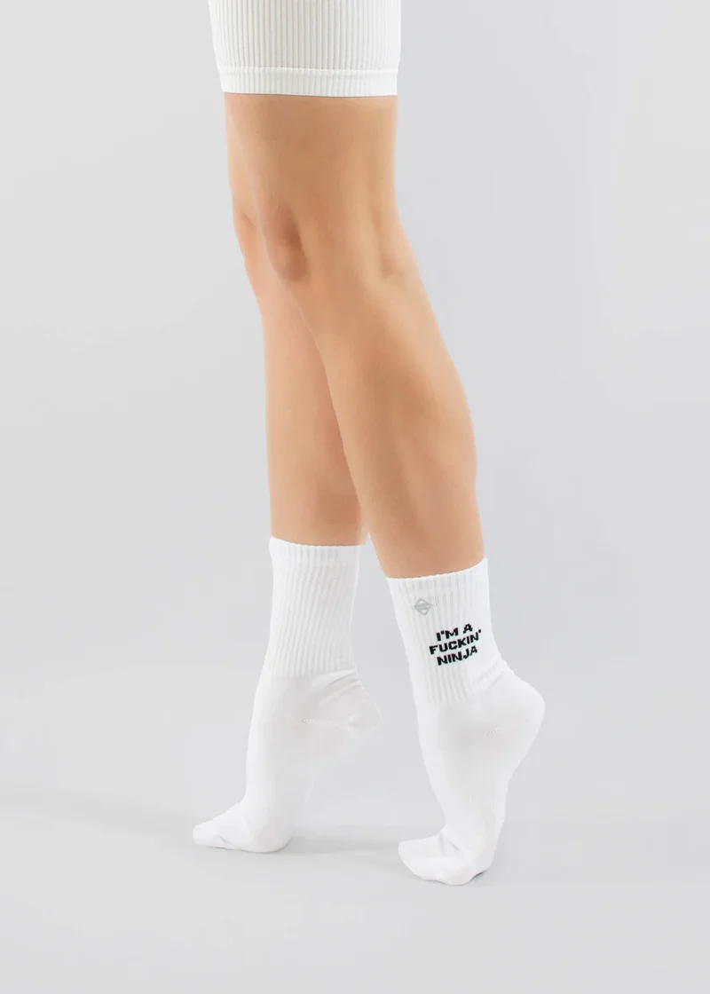 Tennissocken "I´m a Ninja" von J. Clay für Frauen und Männer