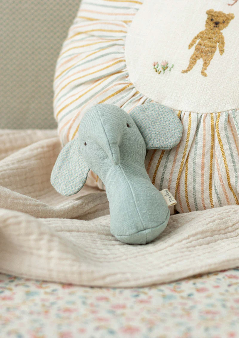 Rassel 'Lullaby Friends' Elefant hellblau
